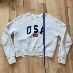 Brandy Melville USA crewneck